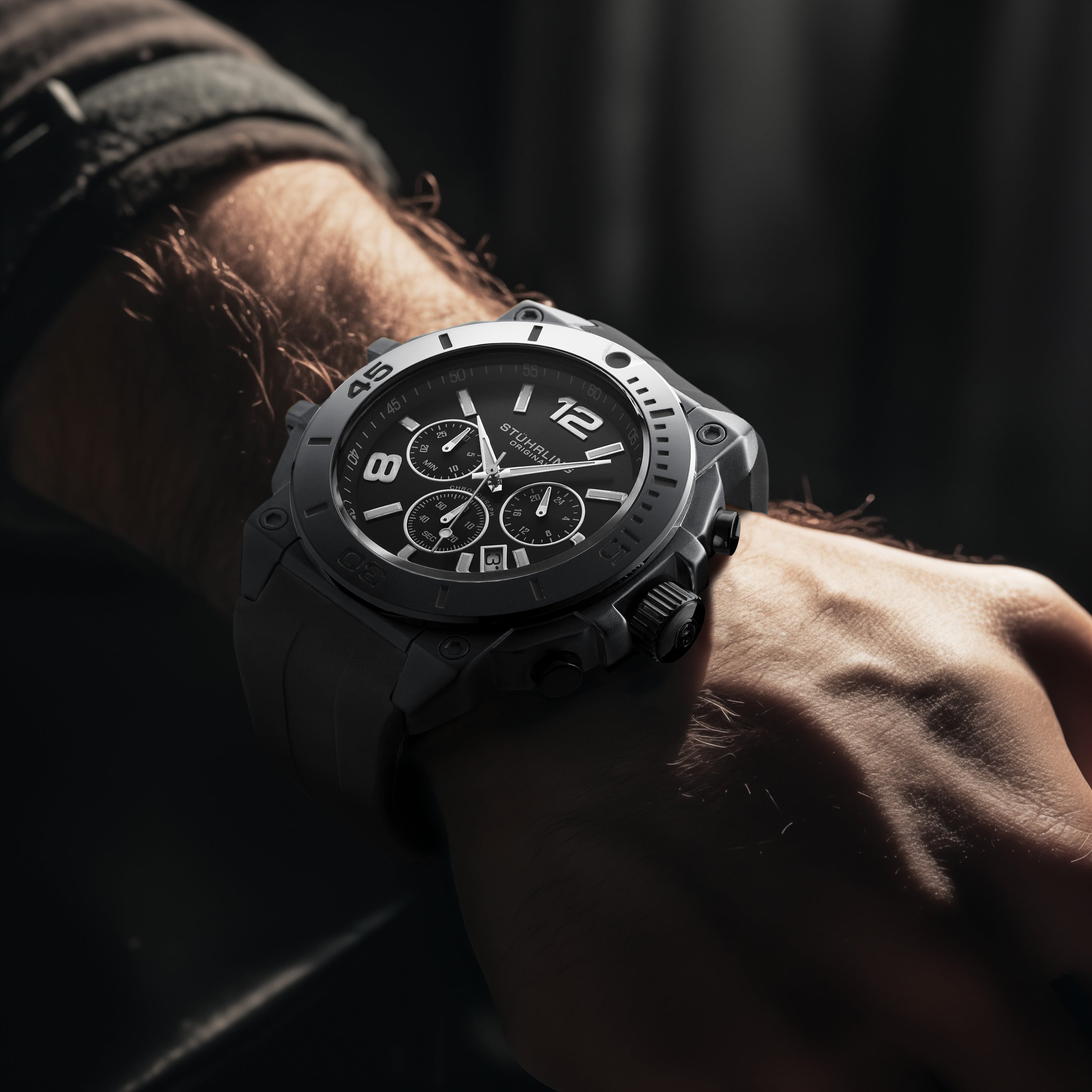 Stührling Spectra 4054 Japanese Quartz Chronograph 50mm Watch