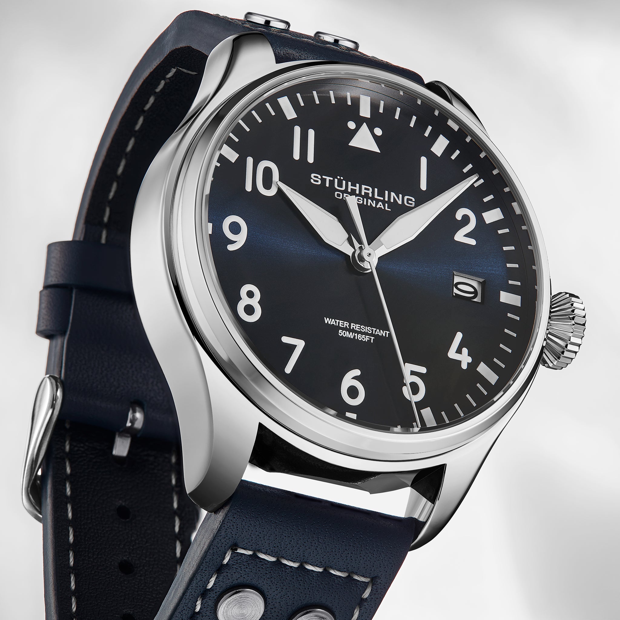 Stührling Airman 4078 Quartz Men’s 43mm Pilot Watch
