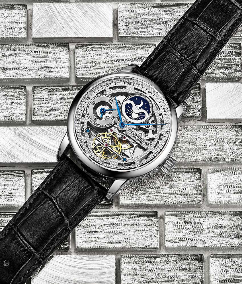 Silver Dial / Silver Case / Black Band
