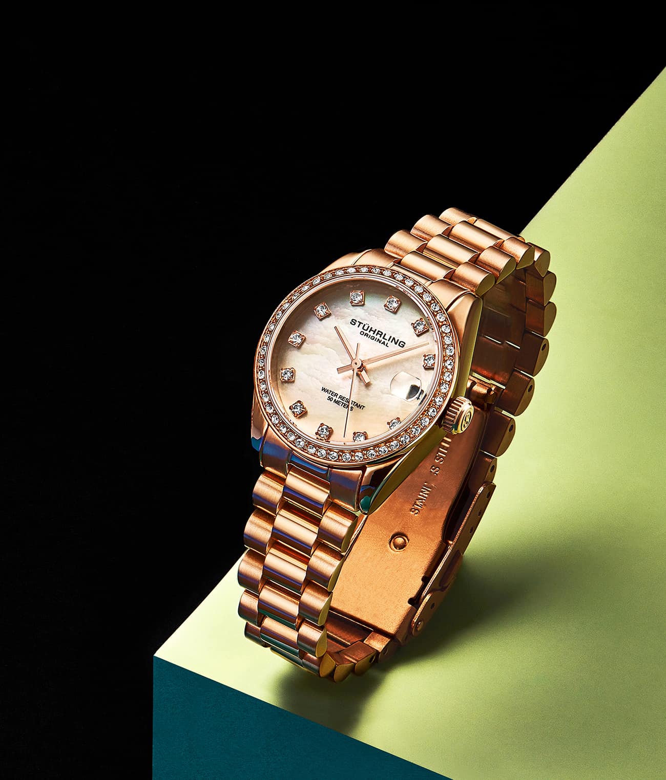 Lineage 3936.4 Quartz 31mm Fashion with Lily Polished Bangle, Sofia Frosted Bangle and Studs