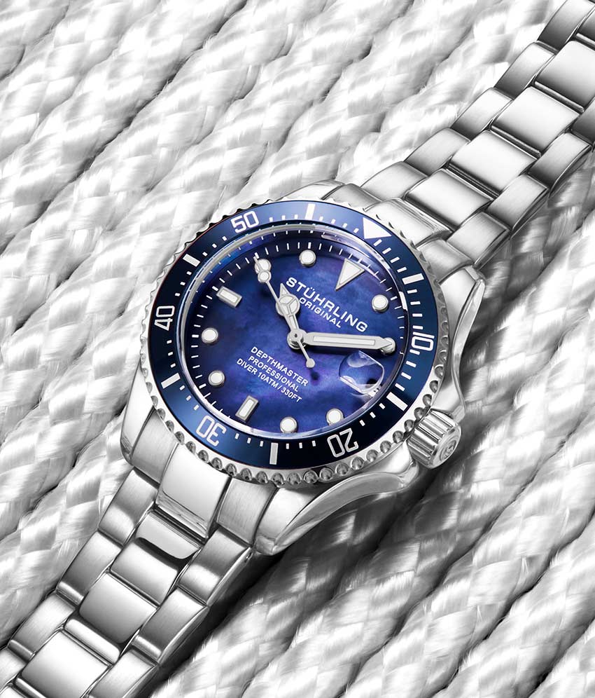 Blue Dial / Silver Case / Silver Band
