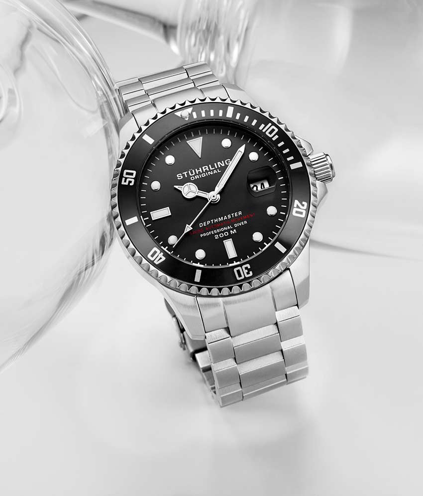 Classic Couple Diver Set with Signature Pen and Stud Earring