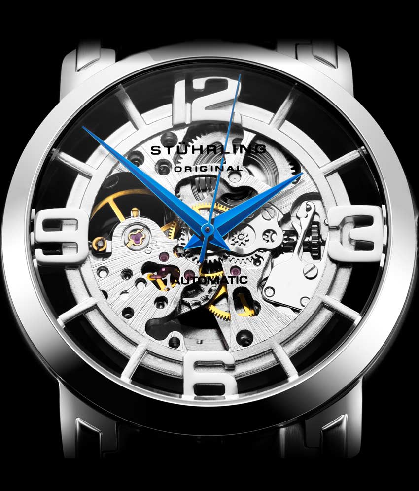 Silver Dial / Silver Case / Black Leather Strap Tang Buckle