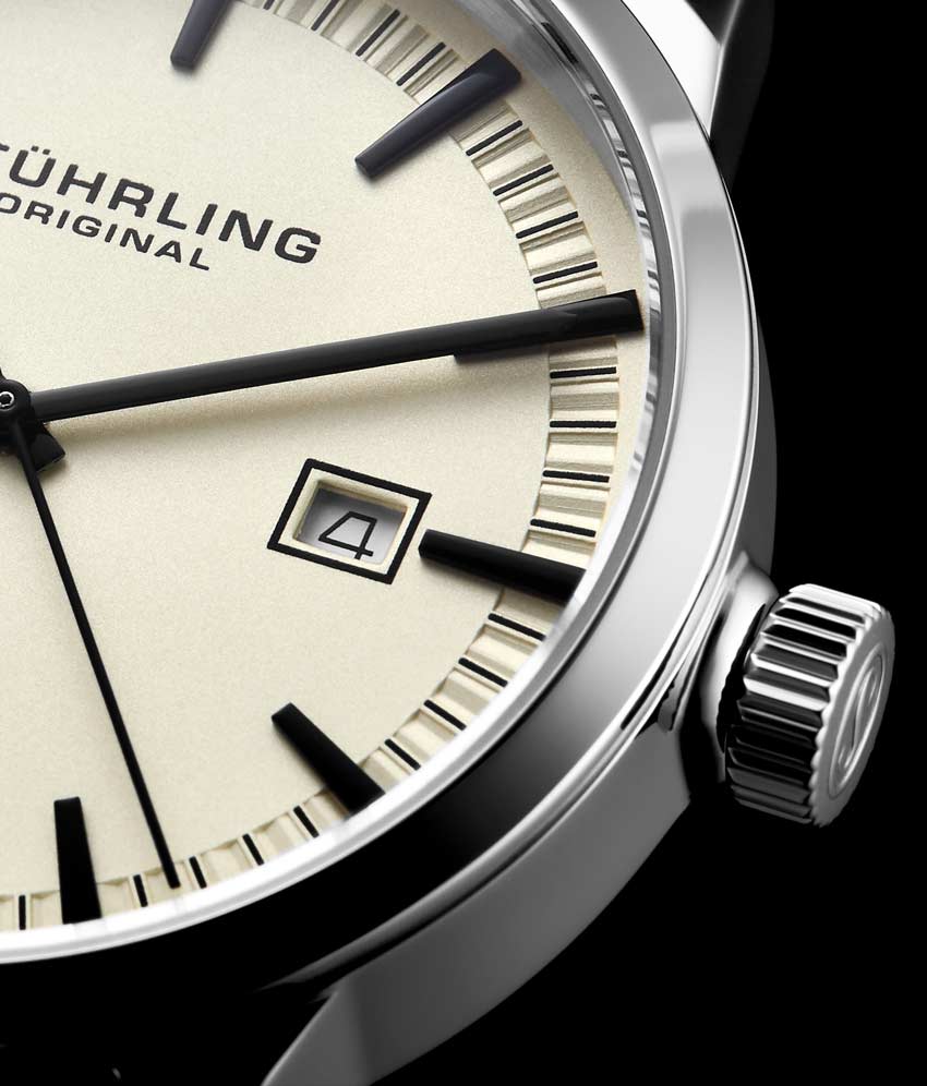 Ivory Dial / Silver Case / Black Band