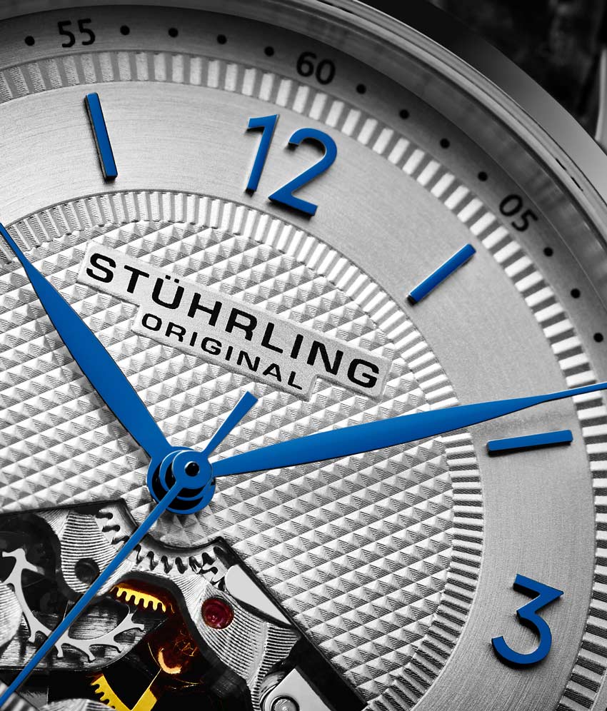Silver Dial / Silver Case / Black Band